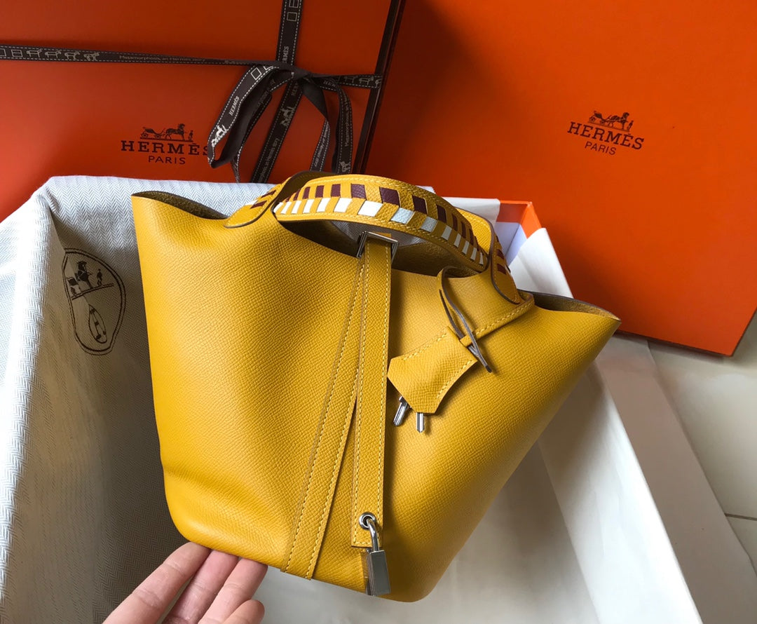 HM PICOTIN LOCK 22 EPSOM JAUNE AVEC SANGLE TRESSE