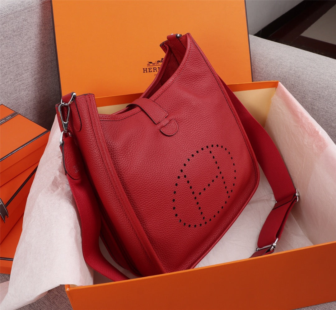 SAC HM EVELYNE 28 ROUGE TOGO