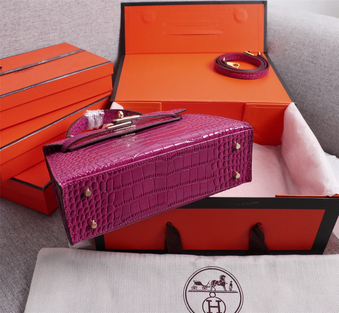 HM KELLY MINI 22 BARBIE ROSE CUIR DE VEAU EMBOSSÉ CROCODILE QUINCAILLERIE DORÉ