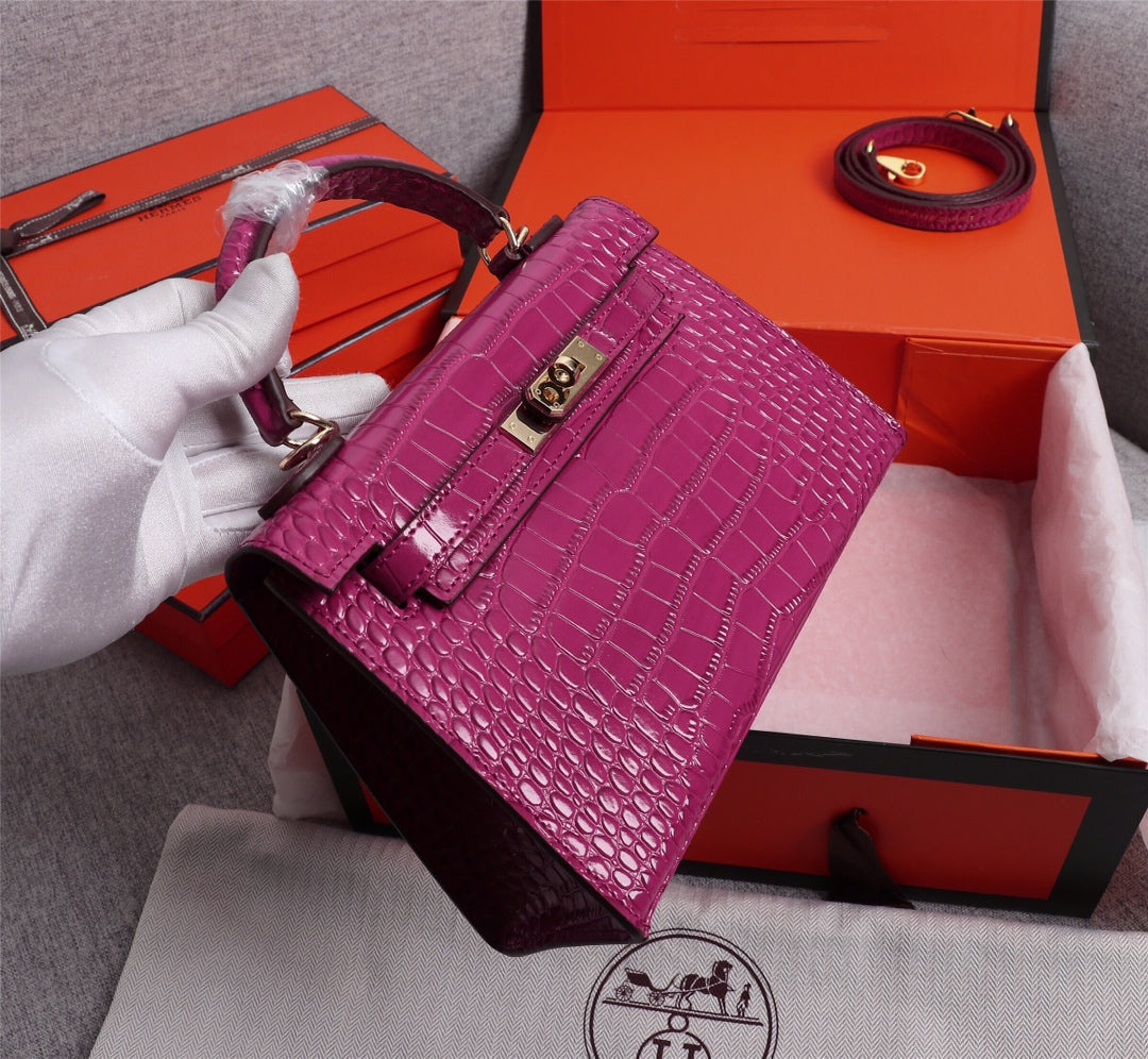 HM KELLY MINI 22 BARBIE ROSE CUIR DE VEAU EMBOSSÉ CROCODILE QUINCAILLERIE DORÉ