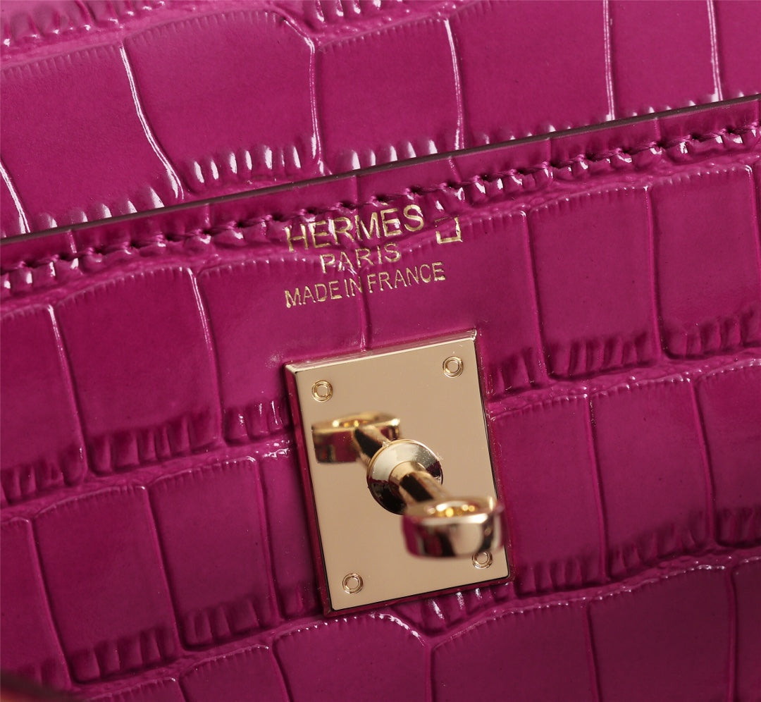 HM KELLY MINI 22 BARBIE ROSE CUIR DE VEAU EMBOSSÉ CROCODILE QUINCAILLERIE DORÉ