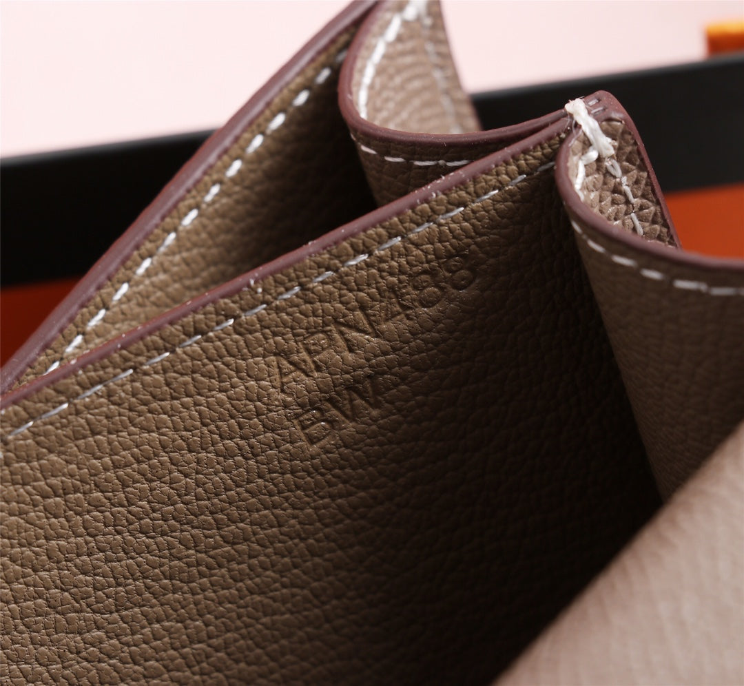 HM CONSTANCE BAGS 19 CHOCOLATE EPSOM GOLD HARDWARE