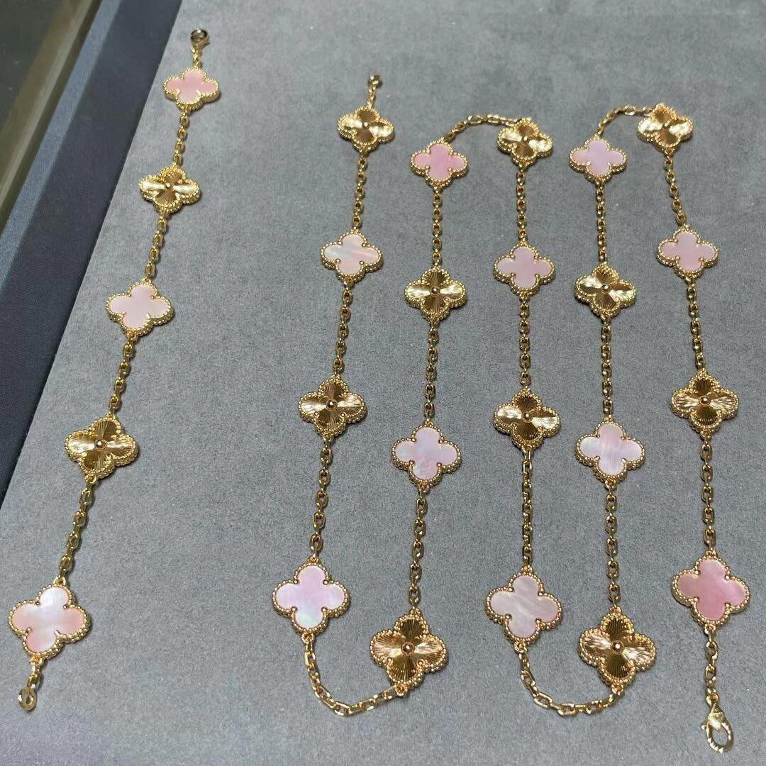 CLOVER 20 MOTIFS LASER PINK MOP NECKLACE