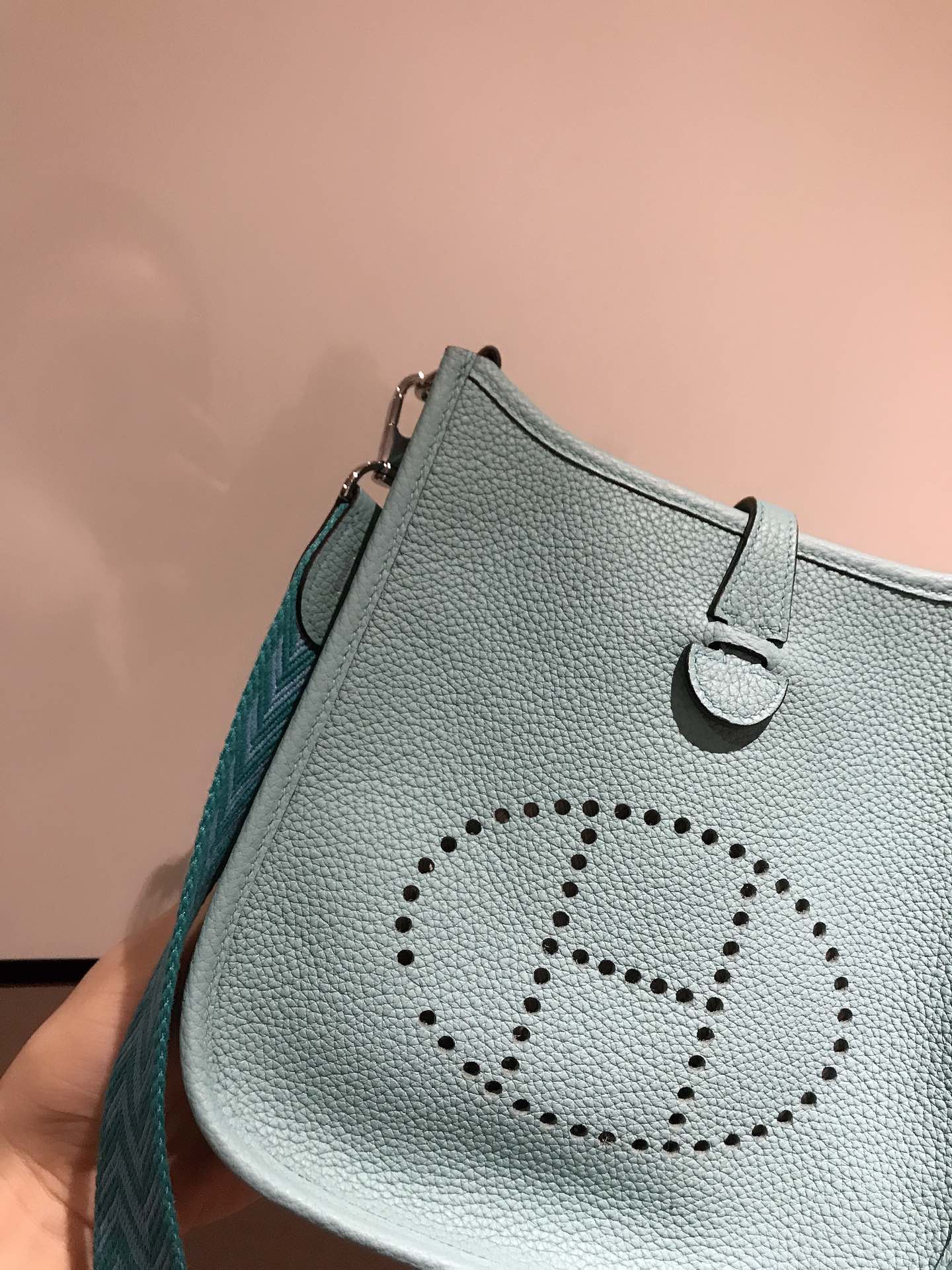 HM EVELYNE MINI 18 SAPHIR TOGO