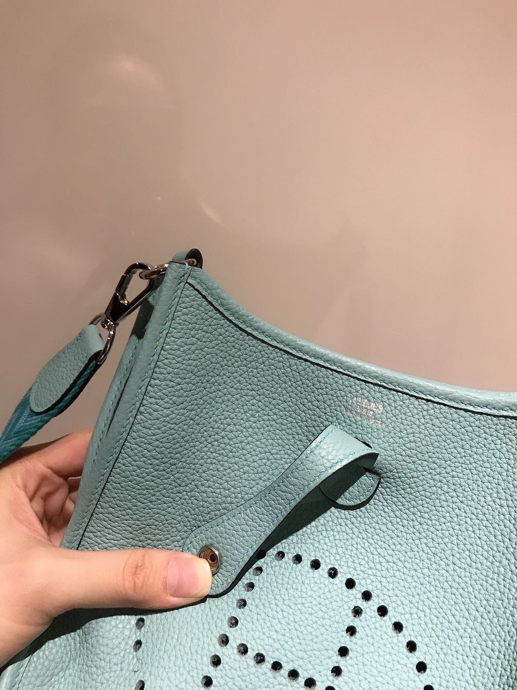 HM EVELYNE MINI 18 SAPHIR TOGO
