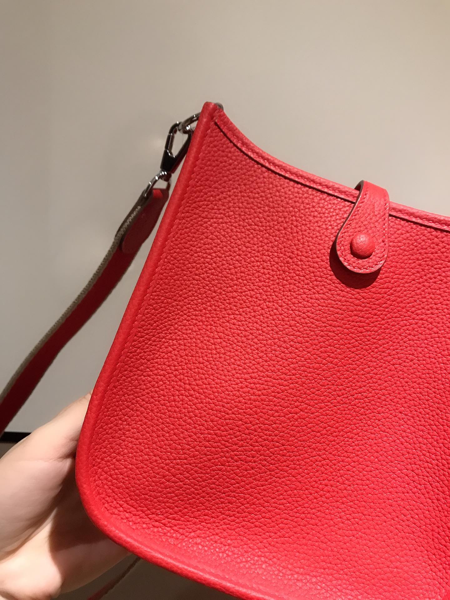 HM EVELYNE MINI 18 ROUGE TOGO