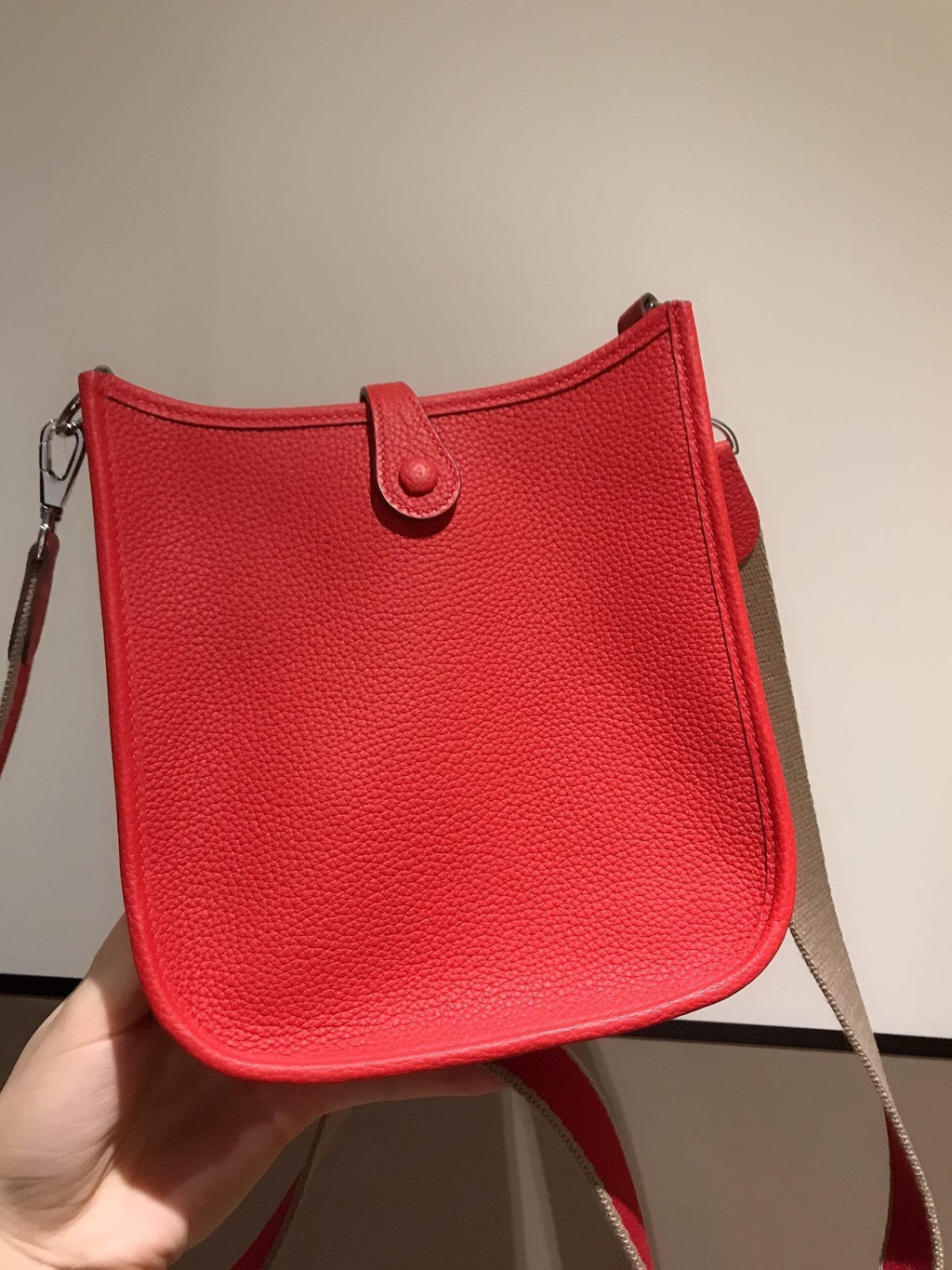 HM EVELYNE MINI 18 ROUGE TOGO