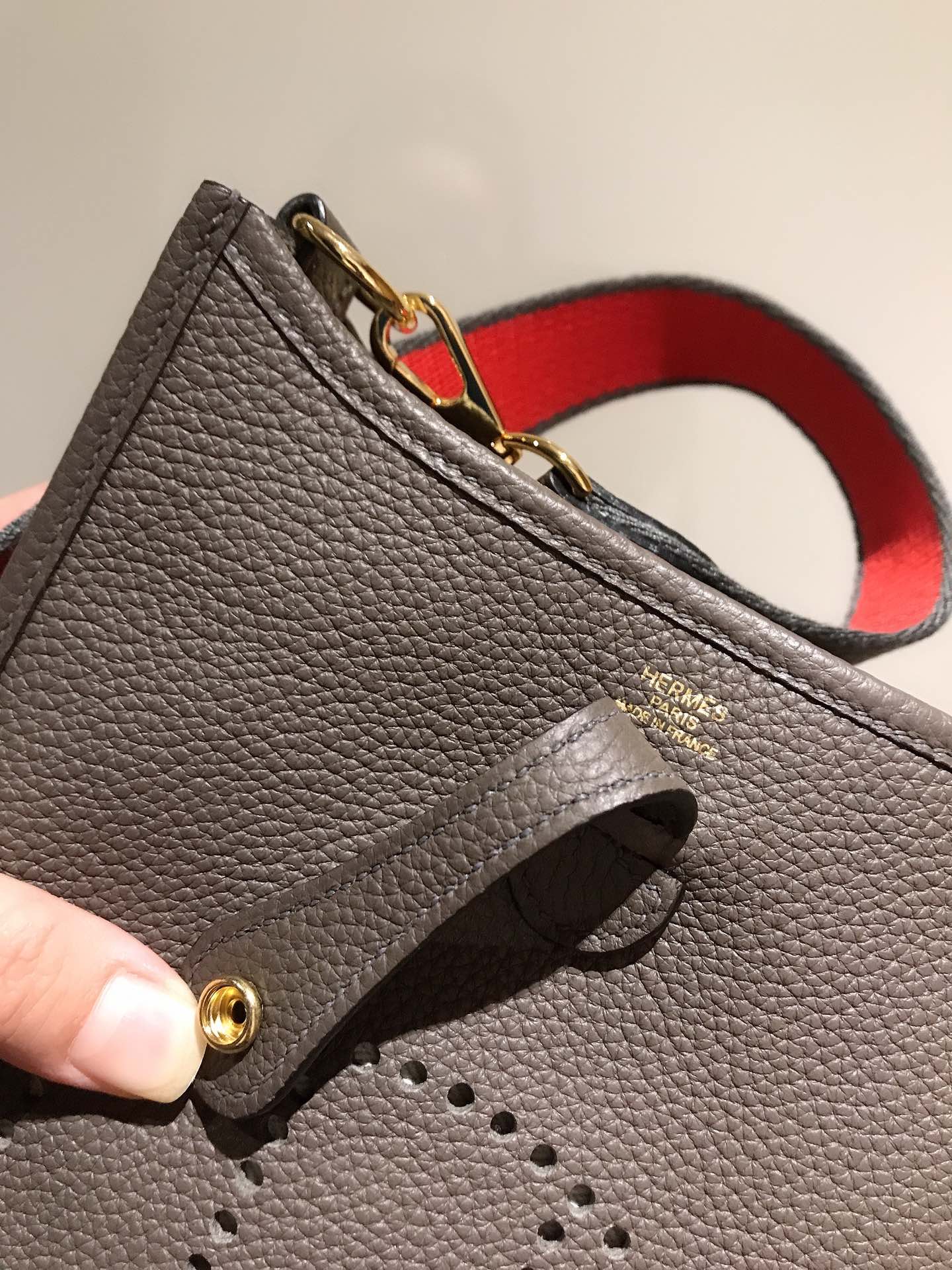 HM EVELYNE MINI 18 CHOCOLATS TOGO