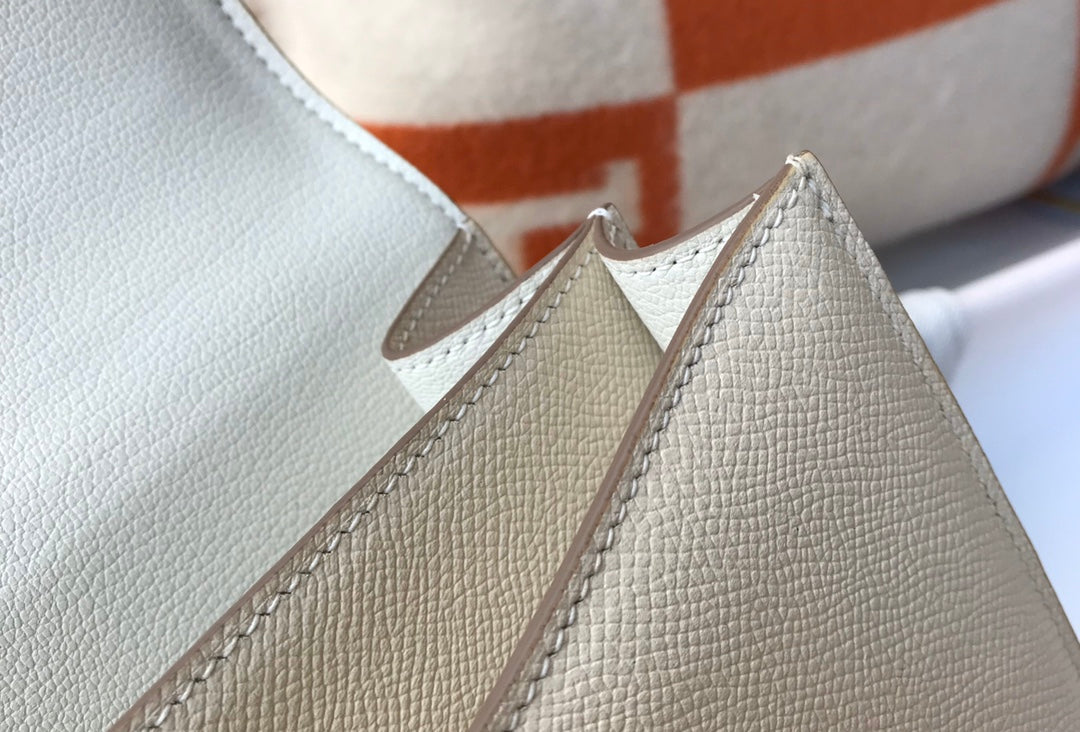 CONSTANCE 18 BLANC EPSOM QUINCAILLERIE OR