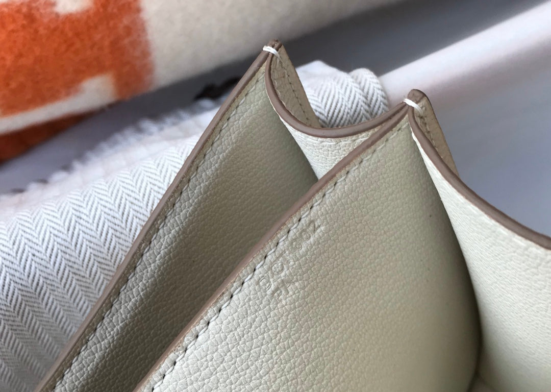 CONSTANCE 18 BLANC EPSOM QUINCAILLERIE OR