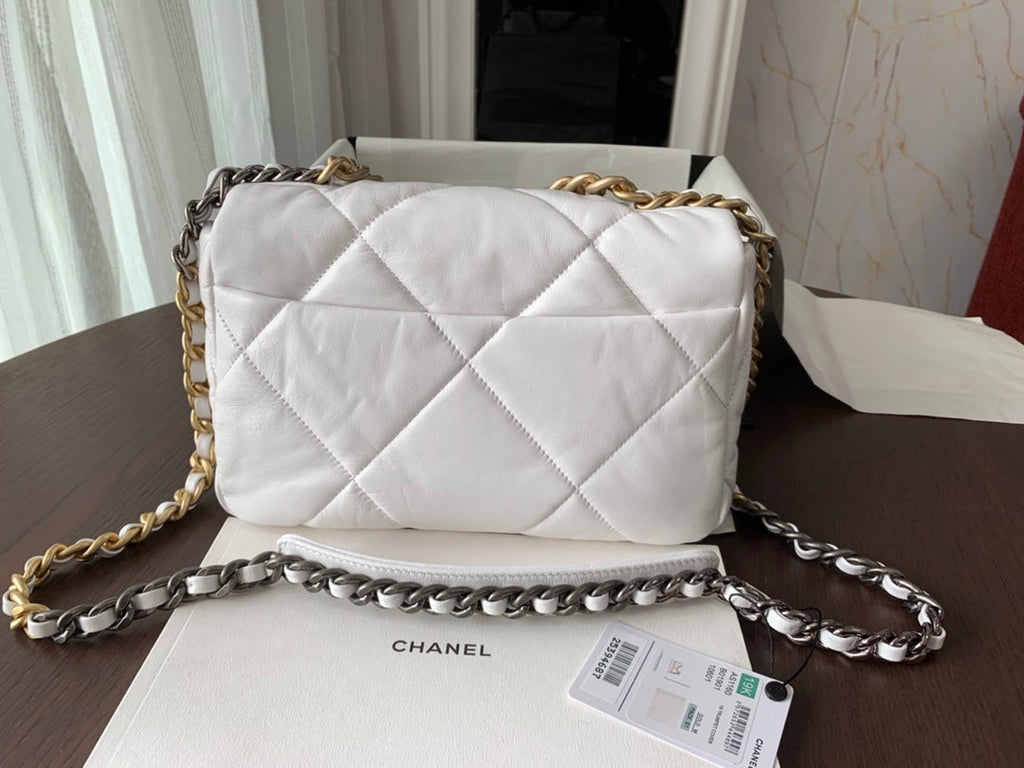 19 SAC À RABAT 30 PEAU DE CHÈVRE BLANCHE 