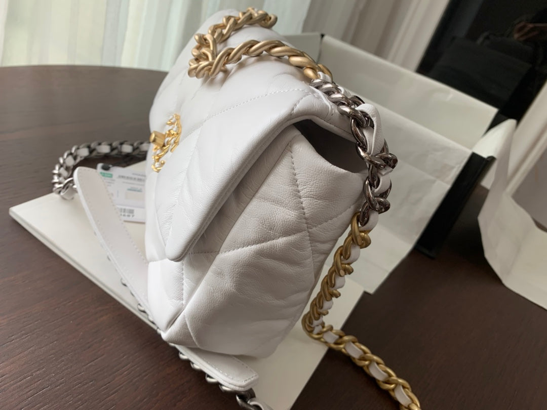 19 SAC À RABAT 30 PEAU DE CHÈVRE BLANCHE 