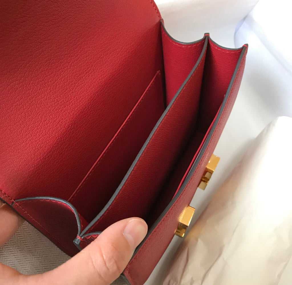 CONSTANCE 18 EPSOM ROUGE FONCÉ QUINCAILLERIE OR
