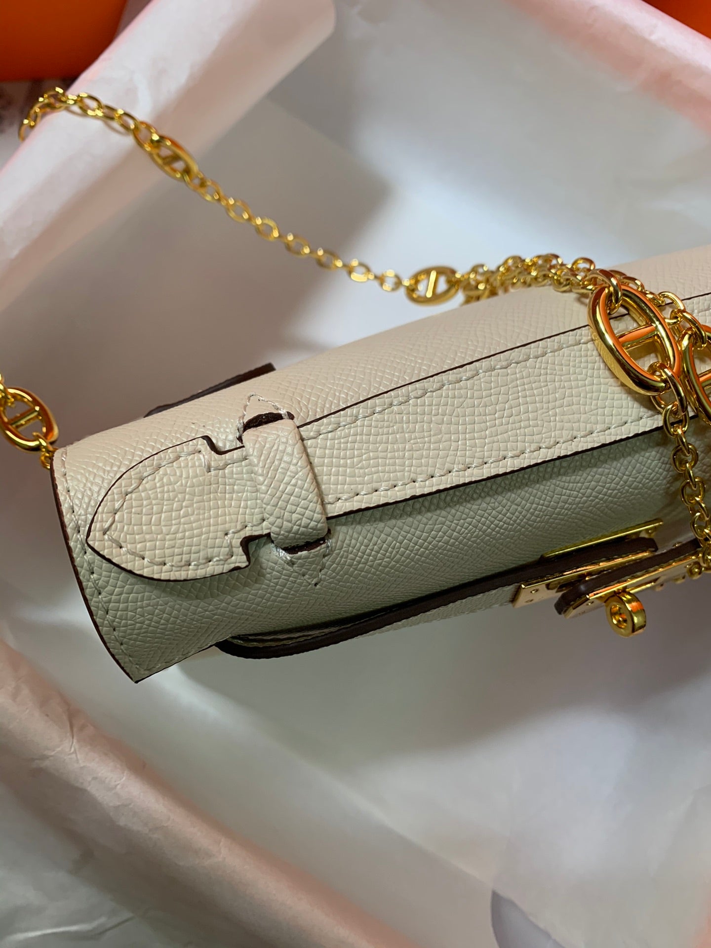 HM KELLY MINI POCHETTE 22 CRÈME EPSOM