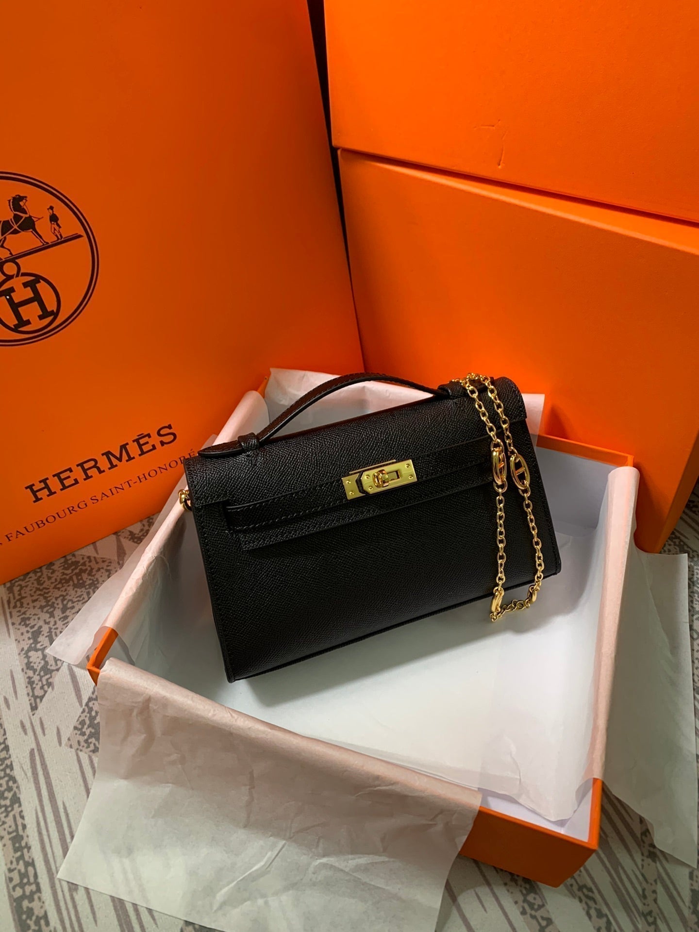 HM KELLY MINI POCHETTE 22 NOIR EPSOM