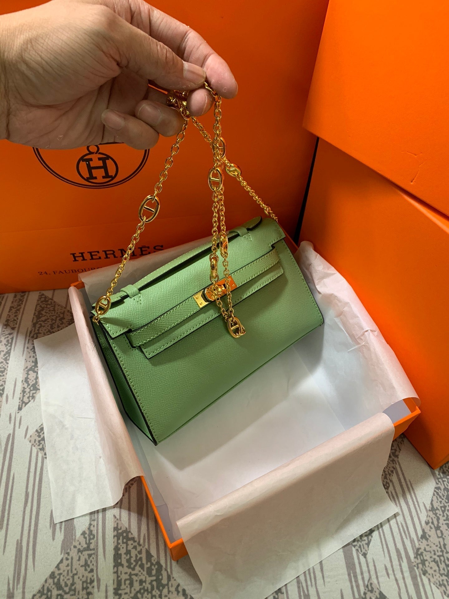 HM KELLY MINI POCHETTE 22 EPSOM VERT