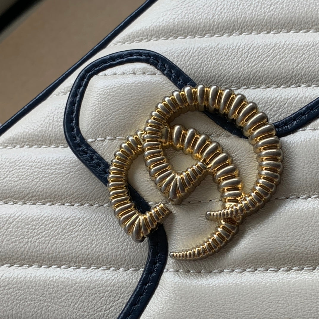 SAC À MAIN GG MARMONT MINI 21 EN CUIR DE VEAU BLANC