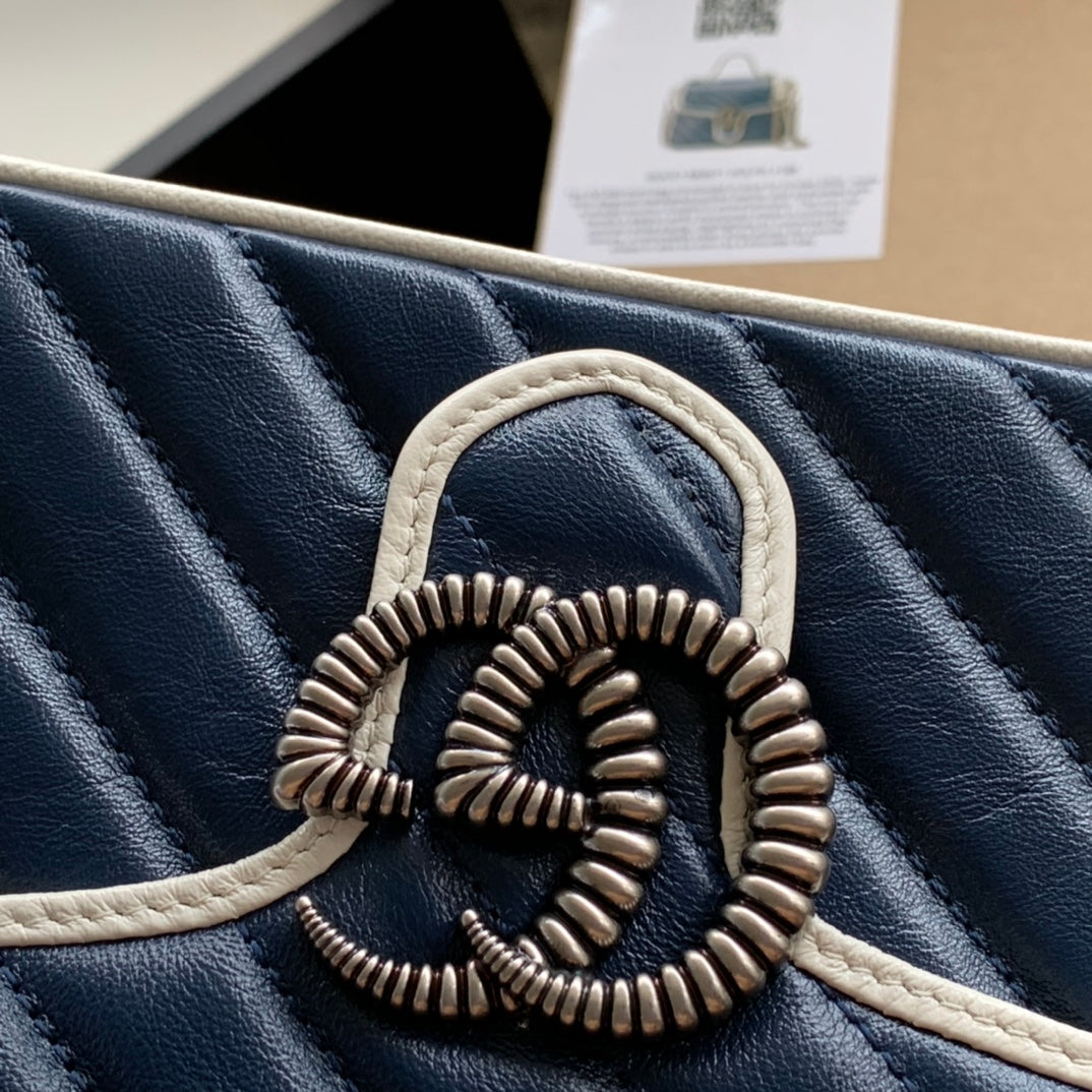 SAC À MAIN GG MARMONT MINI 21 EN CUIR DE VEAU BLEU NUIT