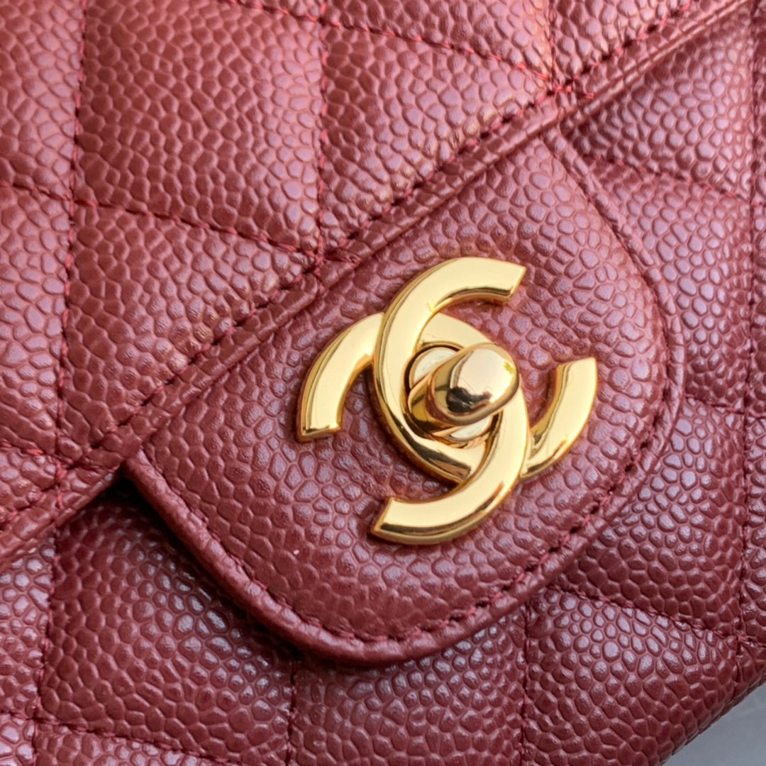 FLAP BAG MEDIUM 25 WINE CAVIAR GHW