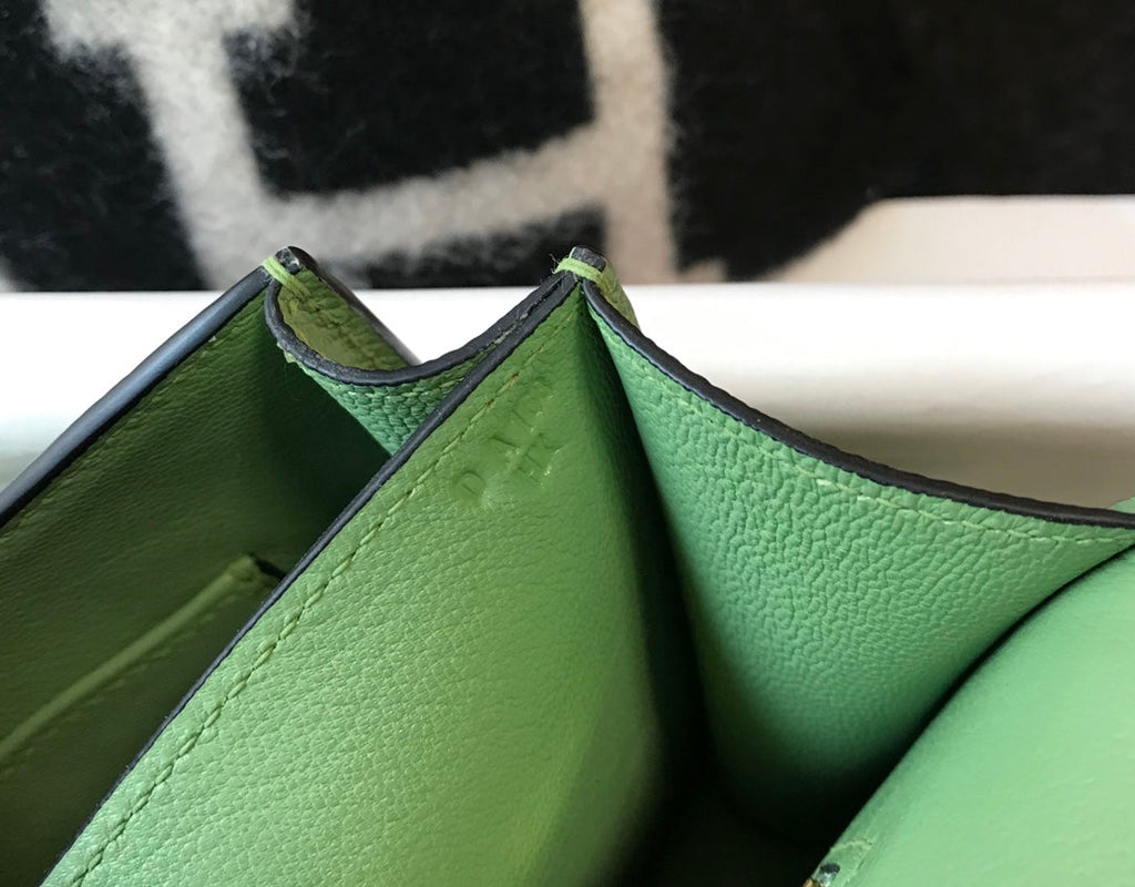 CONSTANCE 24 CUIR EPSOM VERT QUINCAILLERIE OR