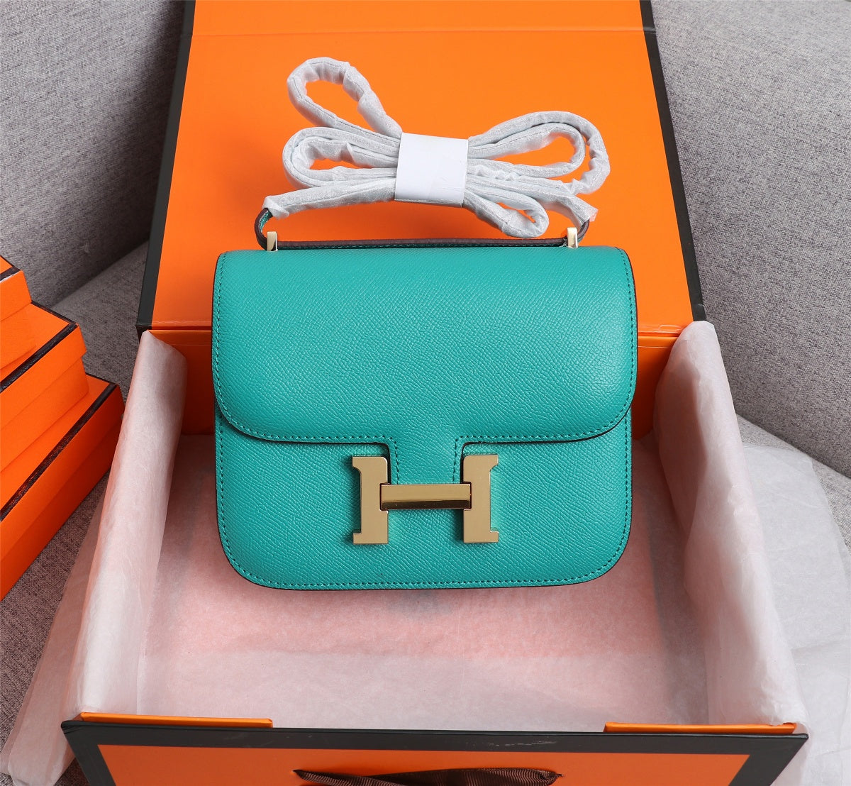 SAC HM CONSTANCE 19 TURQUOISE EPSOM QUINCAILLERIE OR