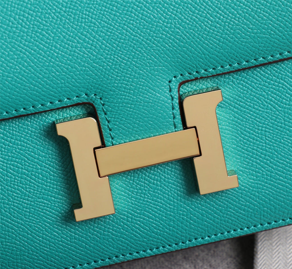 SAC HM CONSTANCE 19 TURQUOISE EPSOM QUINCAILLERIE OR