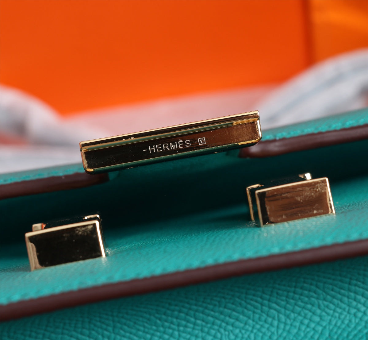 SAC HM CONSTANCE 19 TURQUOISE EPSOM QUINCAILLERIE OR