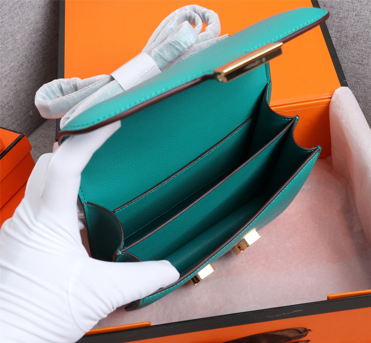 SAC HM CONSTANCE 19 TURQUOISE EPSOM QUINCAILLERIE OR