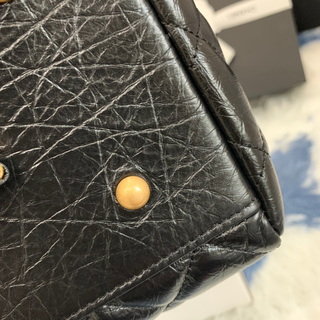 CC SHOPPING BAG 38CM BLACK QUILTED AGED CALFSKIN GHW