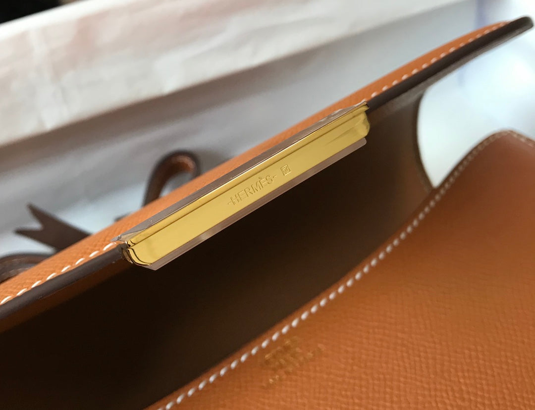 CONSTANCE 24 GOLD CUIR EPSOM QUINCAILLERIE DORÉ