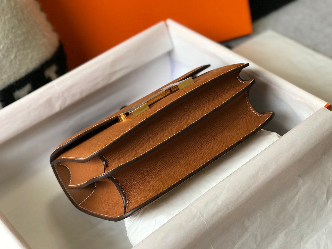 CONSTANCE 24 GOLD CUIR EPSOM QUINCAILLERIE DORÉ
