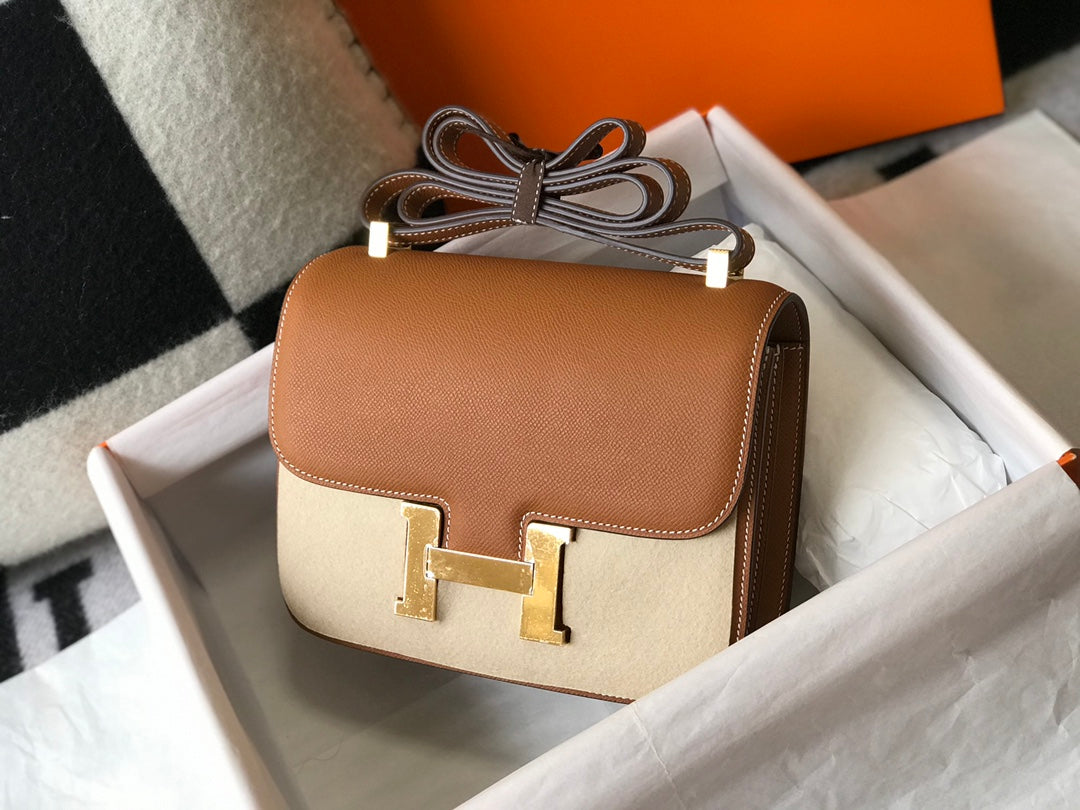 CONSTANCE 24 GOLD CUIR EPSOM QUINCAILLERIE DORÉ