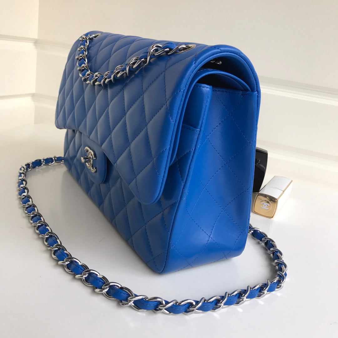 FLAP BAG JUMBO 30 BLUE LAMBSKIN SILVER HARDWARE