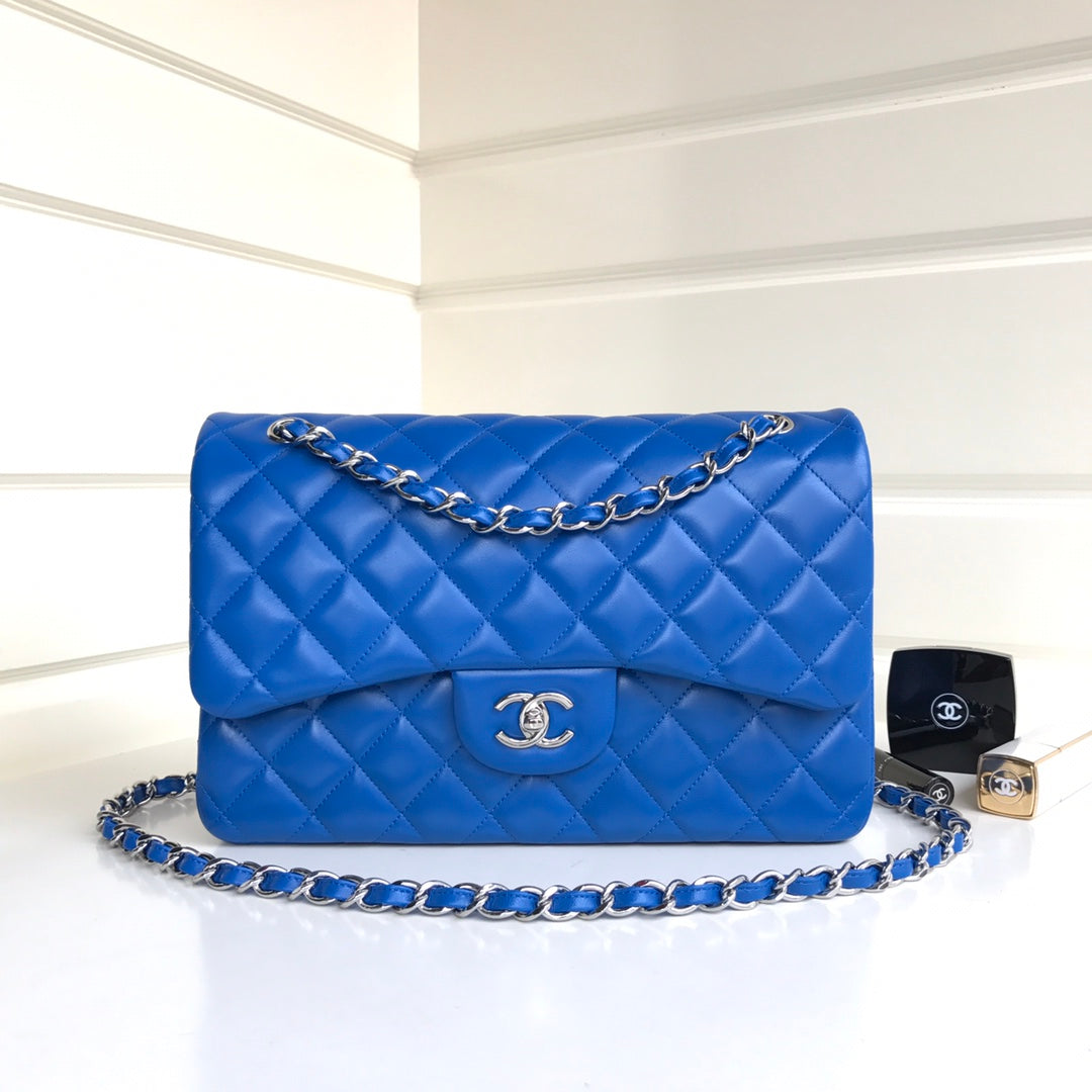 FLAP BAG JUMBO 30 BLUE LAMBSKIN SILVER HARDWARE