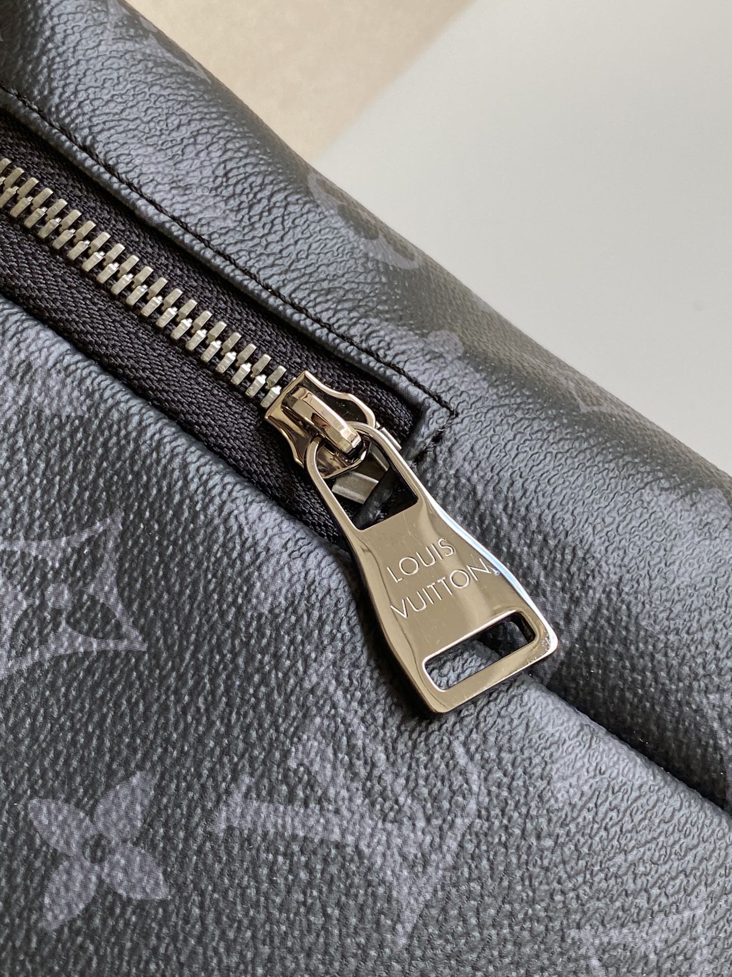 SAC À DOS 40 EN TOILE ÉCLIPSE MONOGRAMME GUN METAL