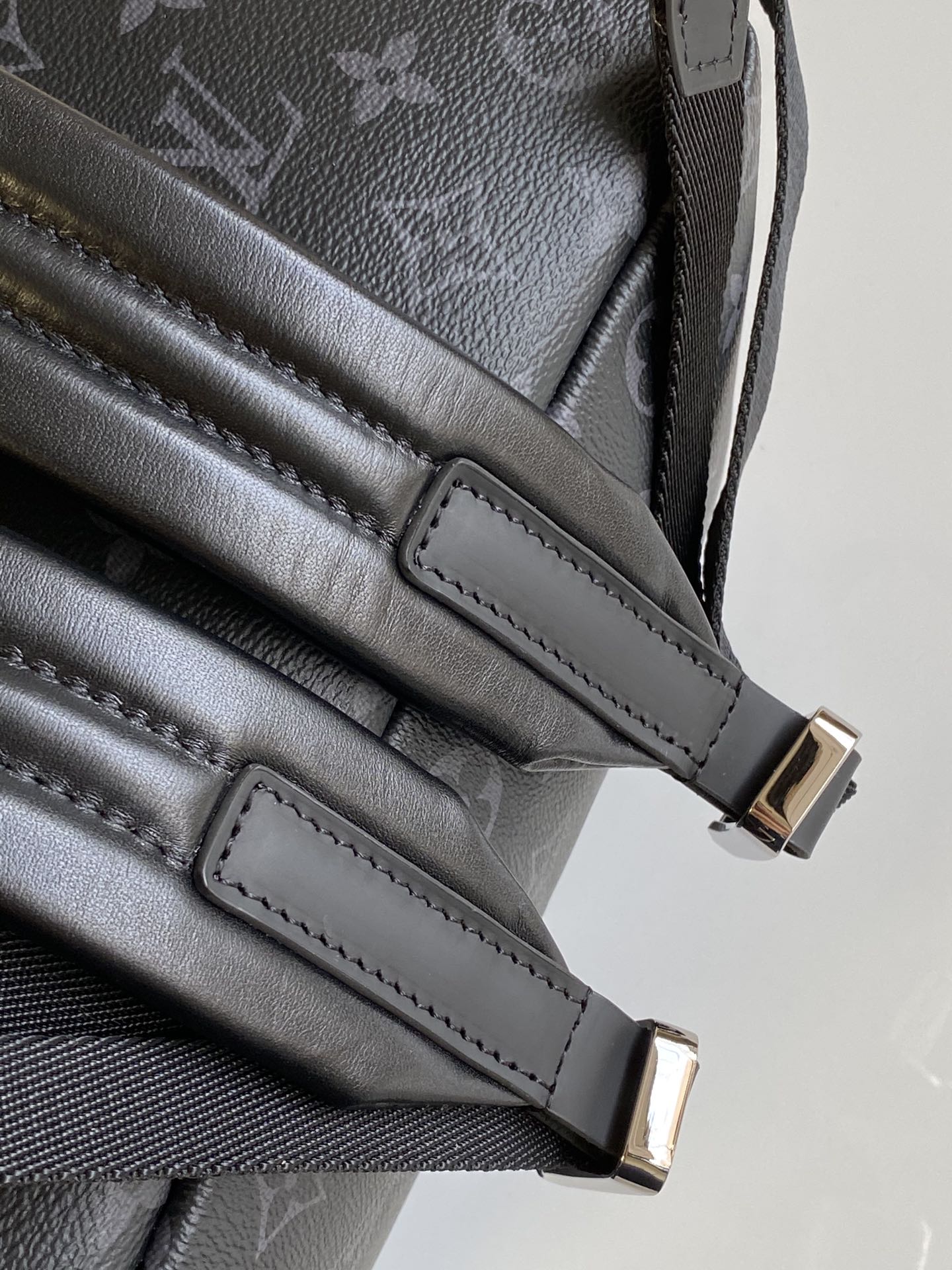 SAC À DOS 40 EN TOILE ÉCLIPSE MONOGRAMME GUN METAL
