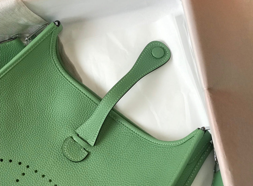 EVELYNE 29CM TOGO VERT SHW