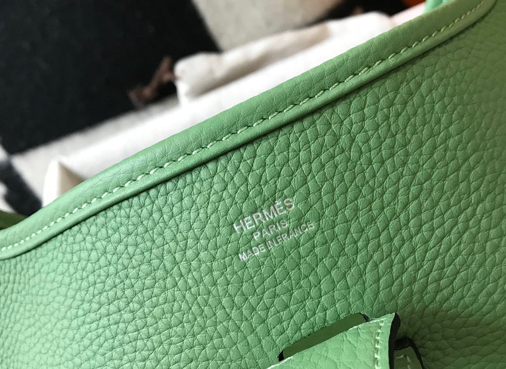 EVELYNE 29CM TOGO VERT SHW