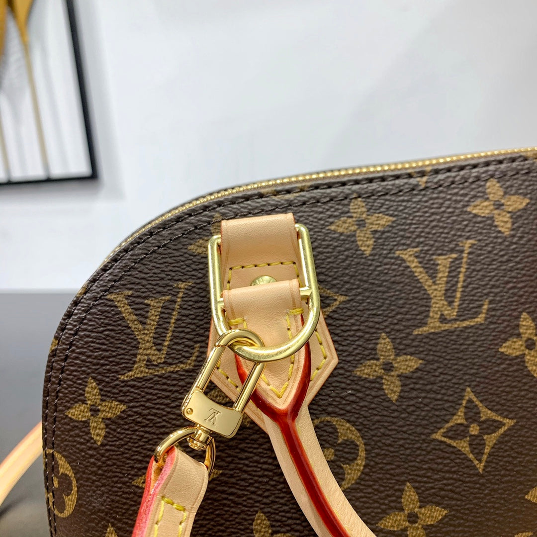 ALMA BB 23 EN TOILE MONOGRAMME MARRON ET GARNITURE EN CUIR DE VEAU BEIGE BOUCLE DORÉE