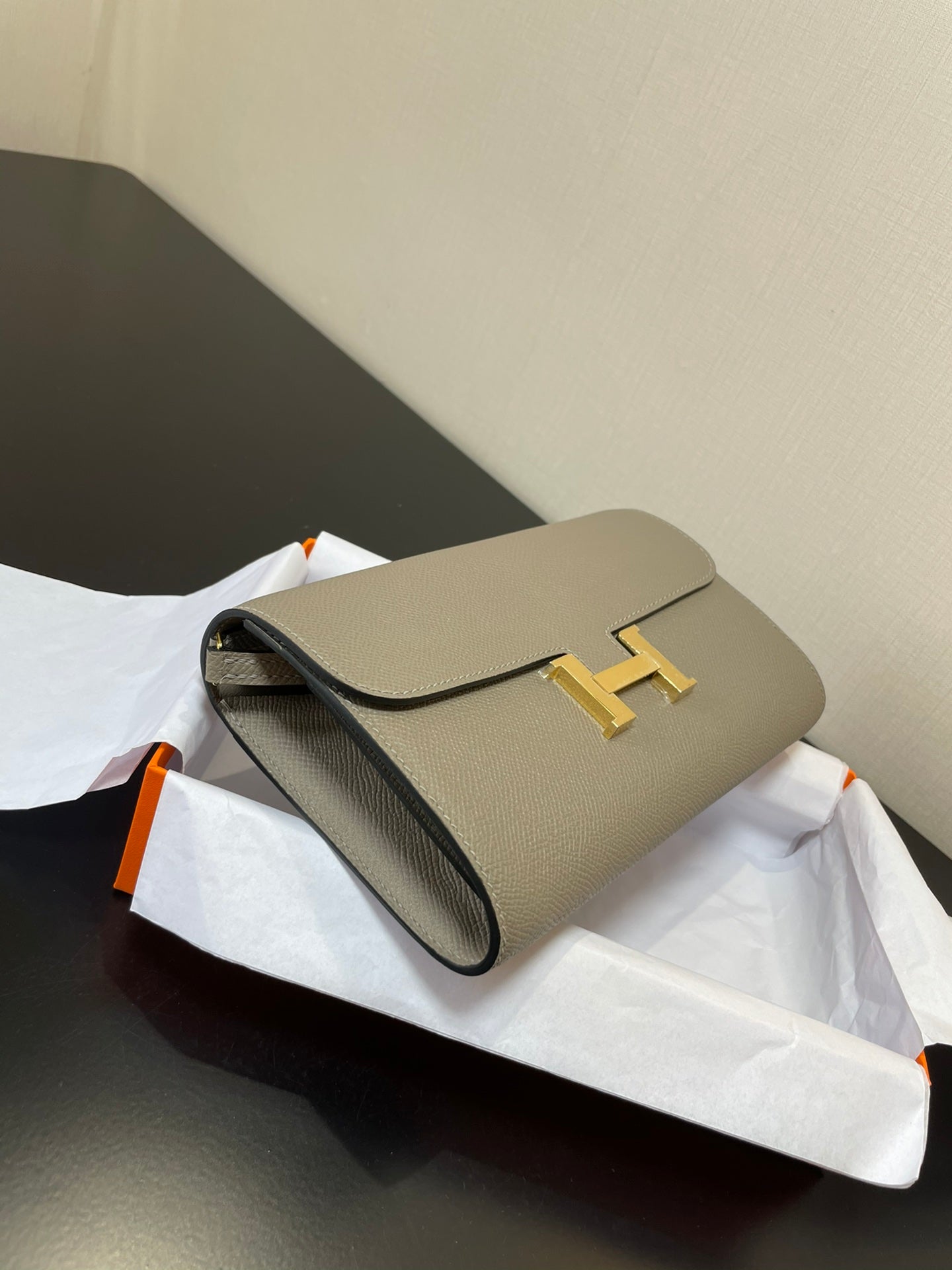 CONSTANCE TO GO 20,5 GRIS EPSOM OR QUINCAILLERIE