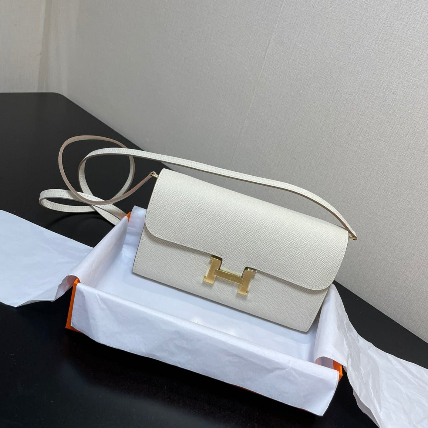 CONSTANCE TO GO 20,5 BLANC EPSOM OR QUINCAILLERIE