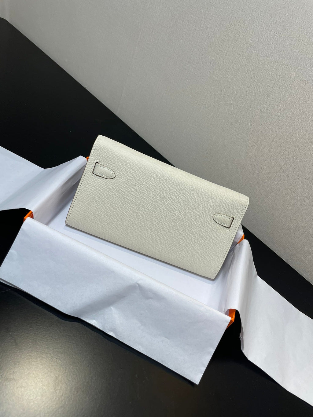 KELLY WOC 20,5 BLANC EPSOM ARGENT QUINCAILLERIE