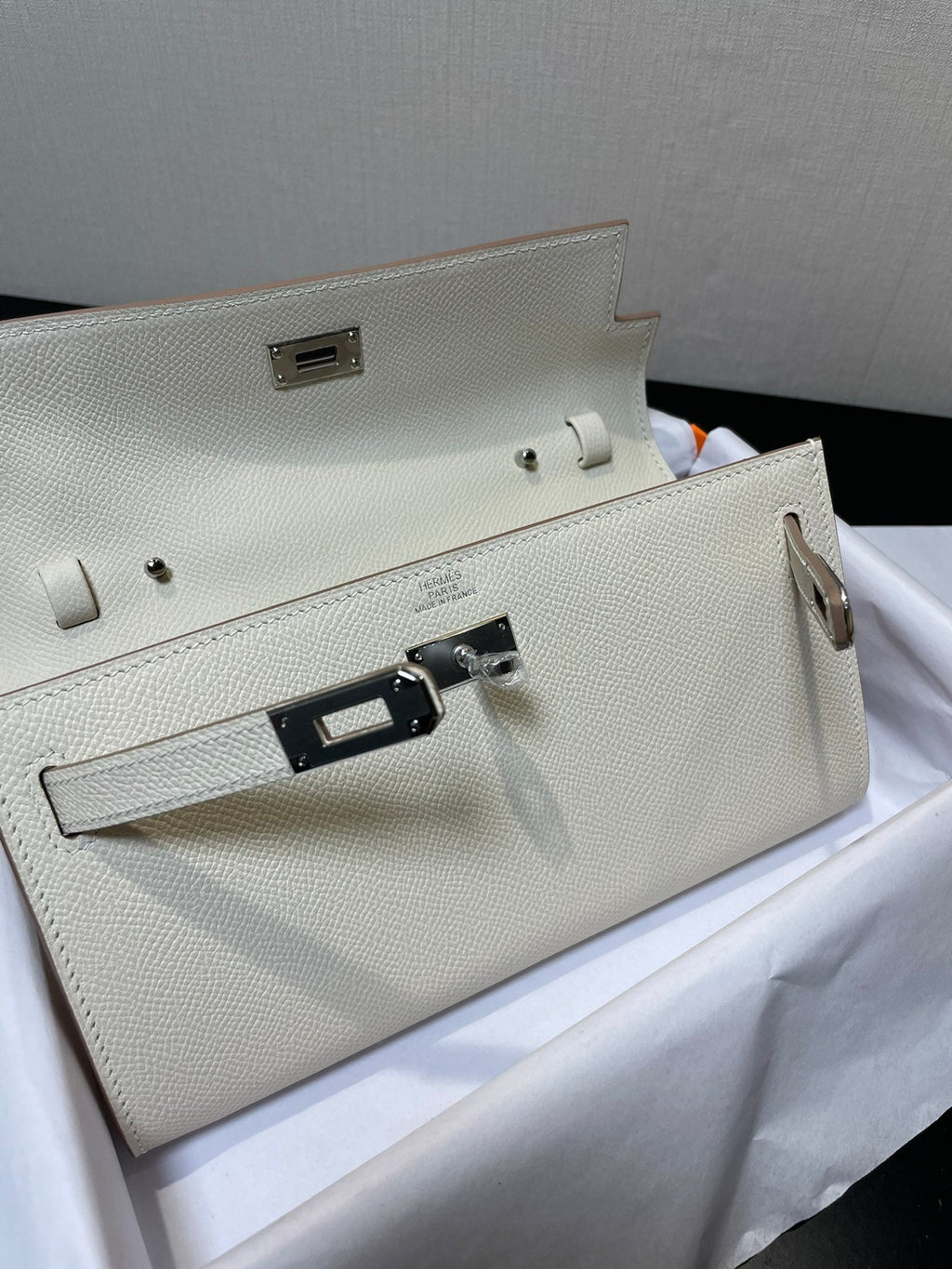 KELLY WOC 20,5 BLANC EPSOM ARGENT QUINCAILLERIE