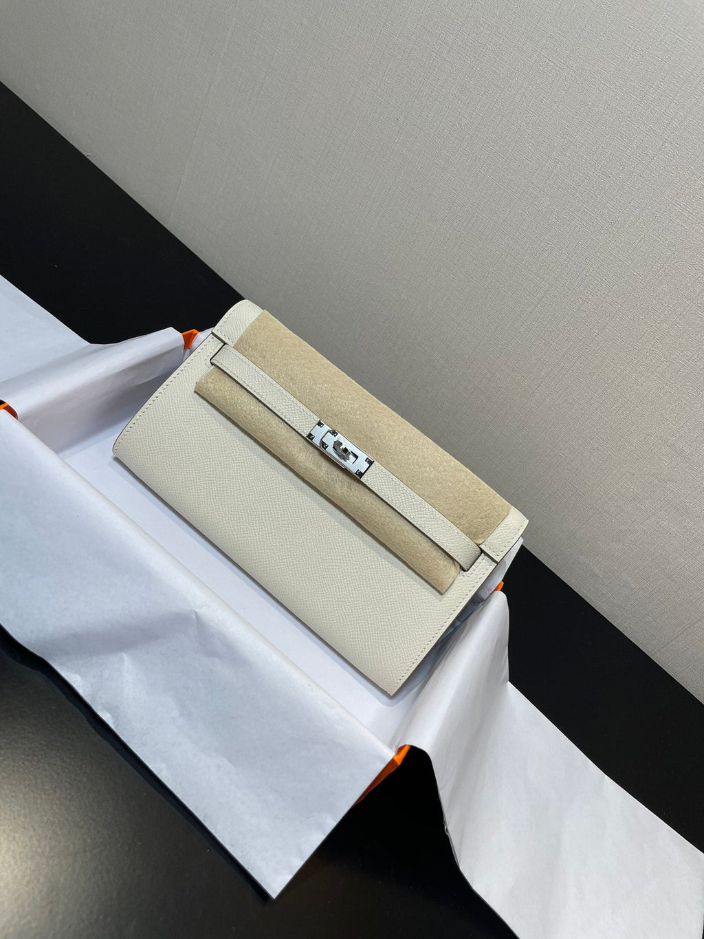 KELLY WOC 20,5 BLANC EPSOM ARGENT QUINCAILLERIE
