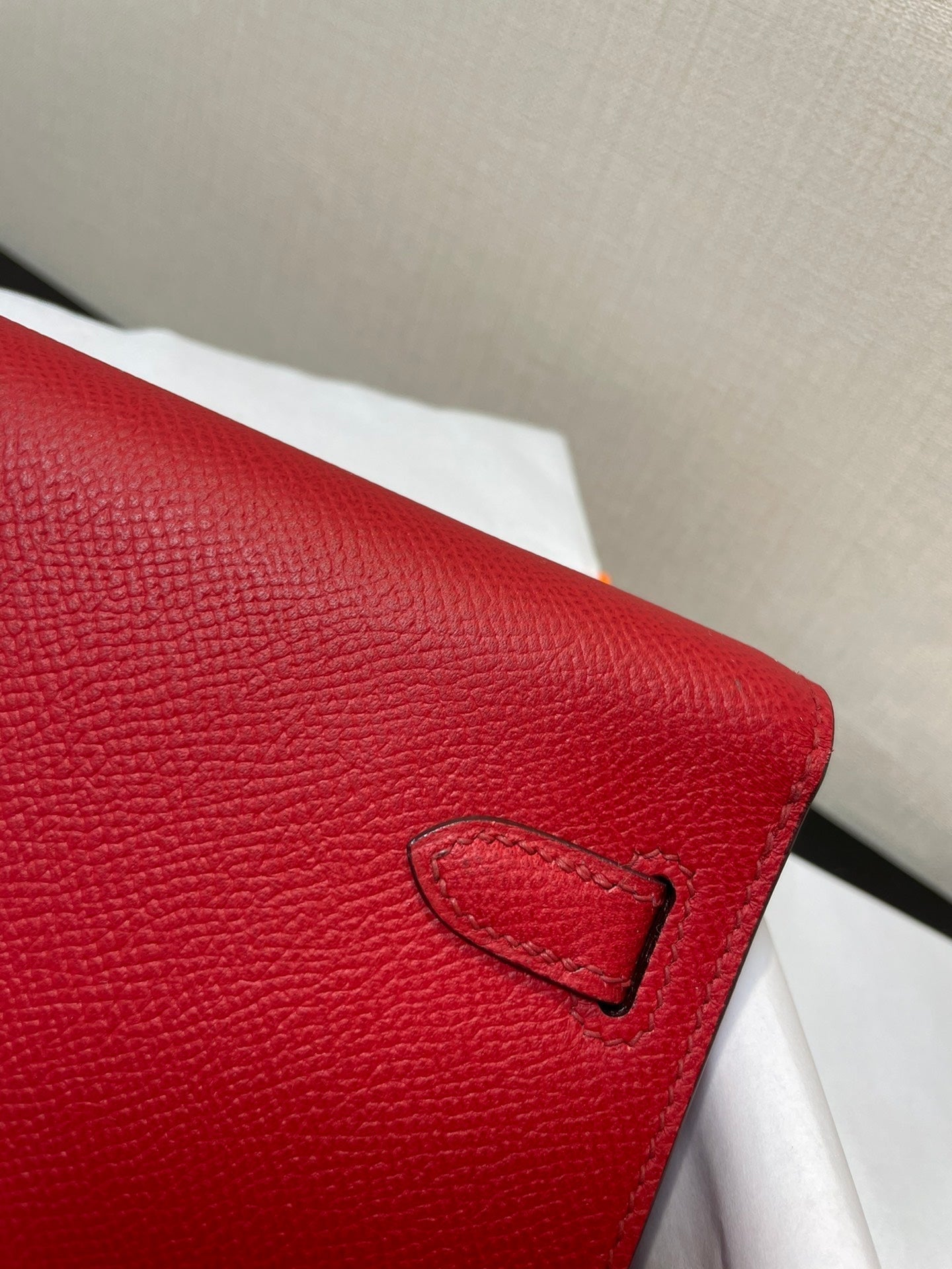 KELLY WOC 20.5 RED EPSOM GOLD HARDWARE