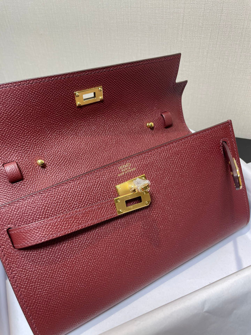 KELLY TO GO WALLET 20.5 ROUGH H EPSOM GOLD HARDWARE