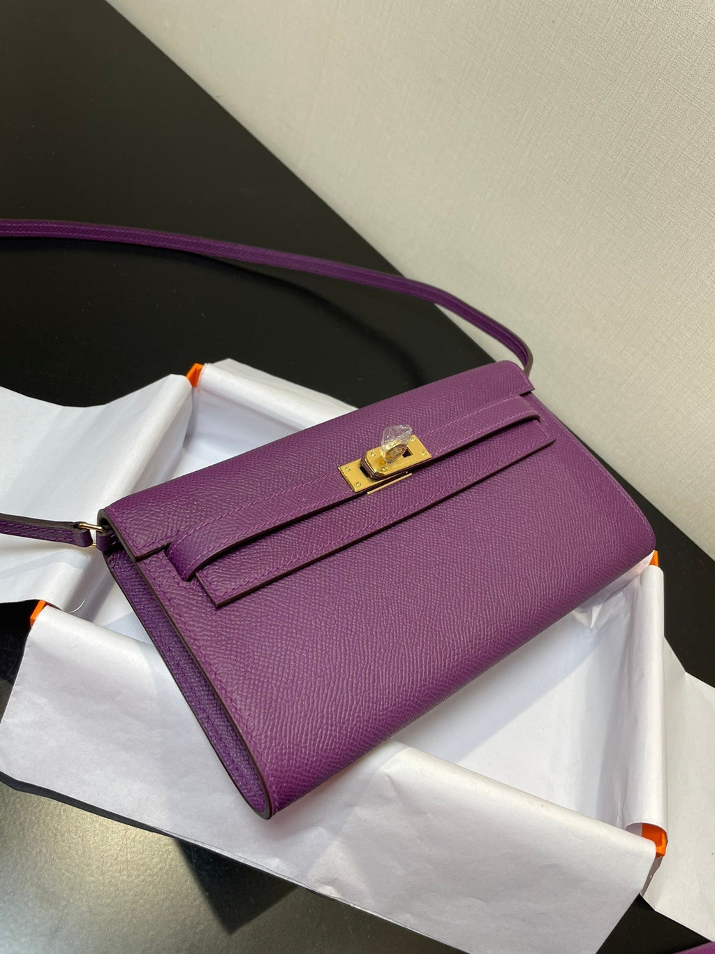 KELLY WOC 20,5 VIOLET EPSOM DORÉ QUINCAILLERIE
