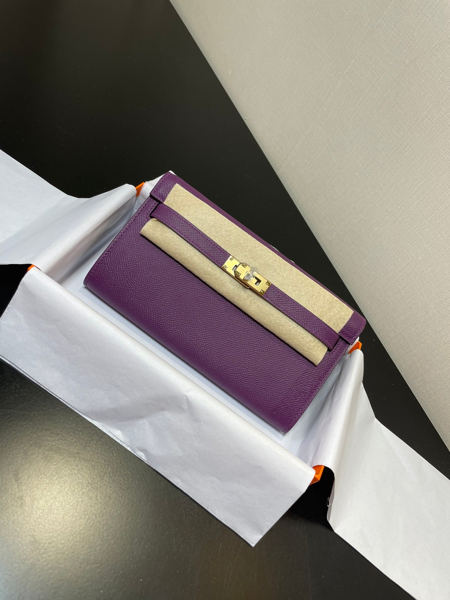KELLY WOC 20,5 VIOLET EPSOM DORÉ QUINCAILLERIE