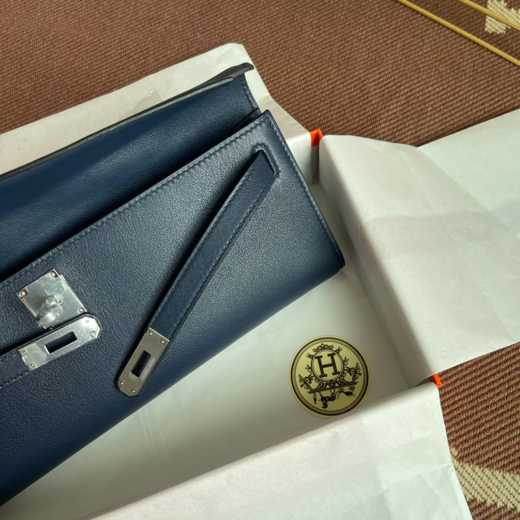 HM ケリーカット 31cm ネイビー スイフト レザーショーツ