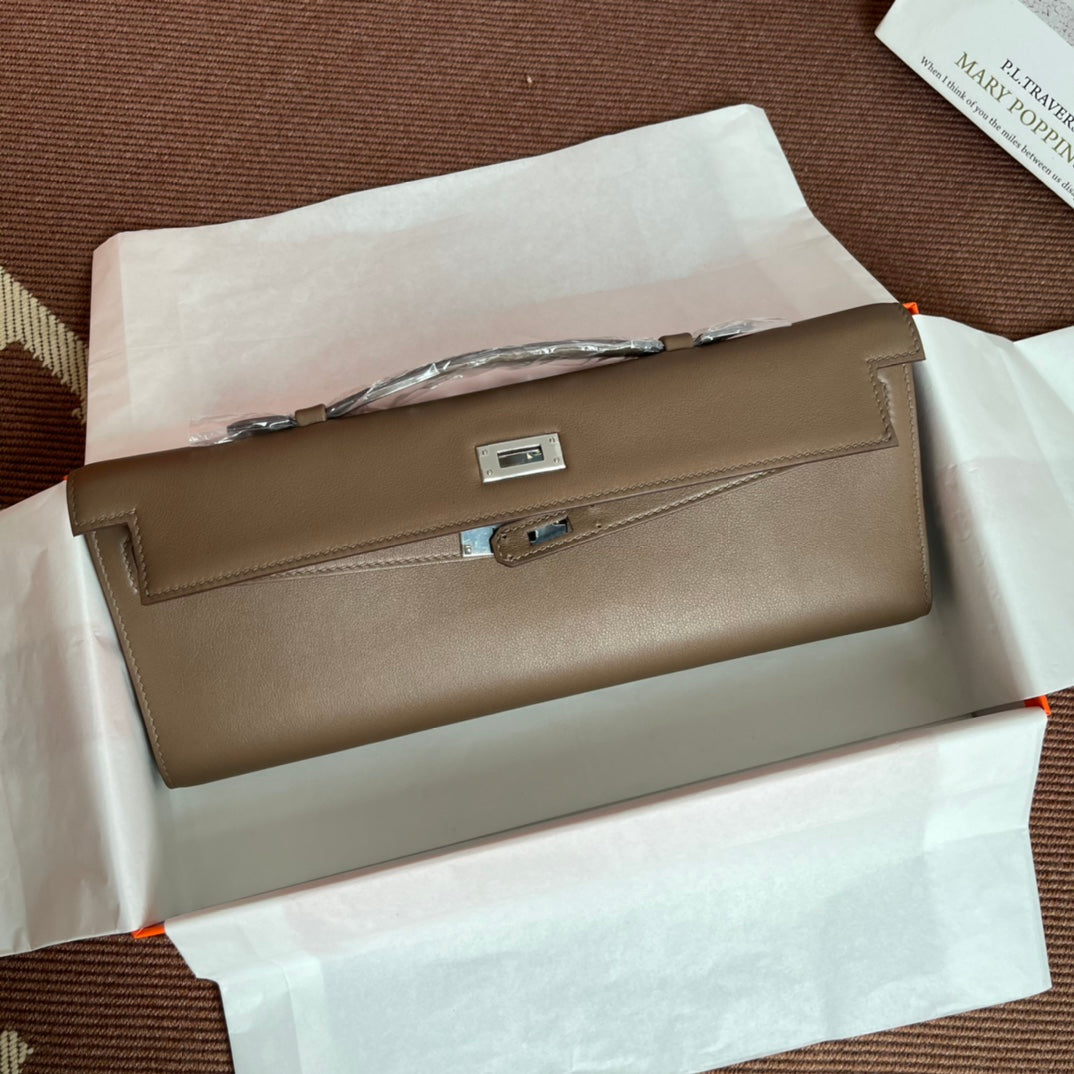 HM ケリーカット 31cm ブラウン スイフトレザーショーツ